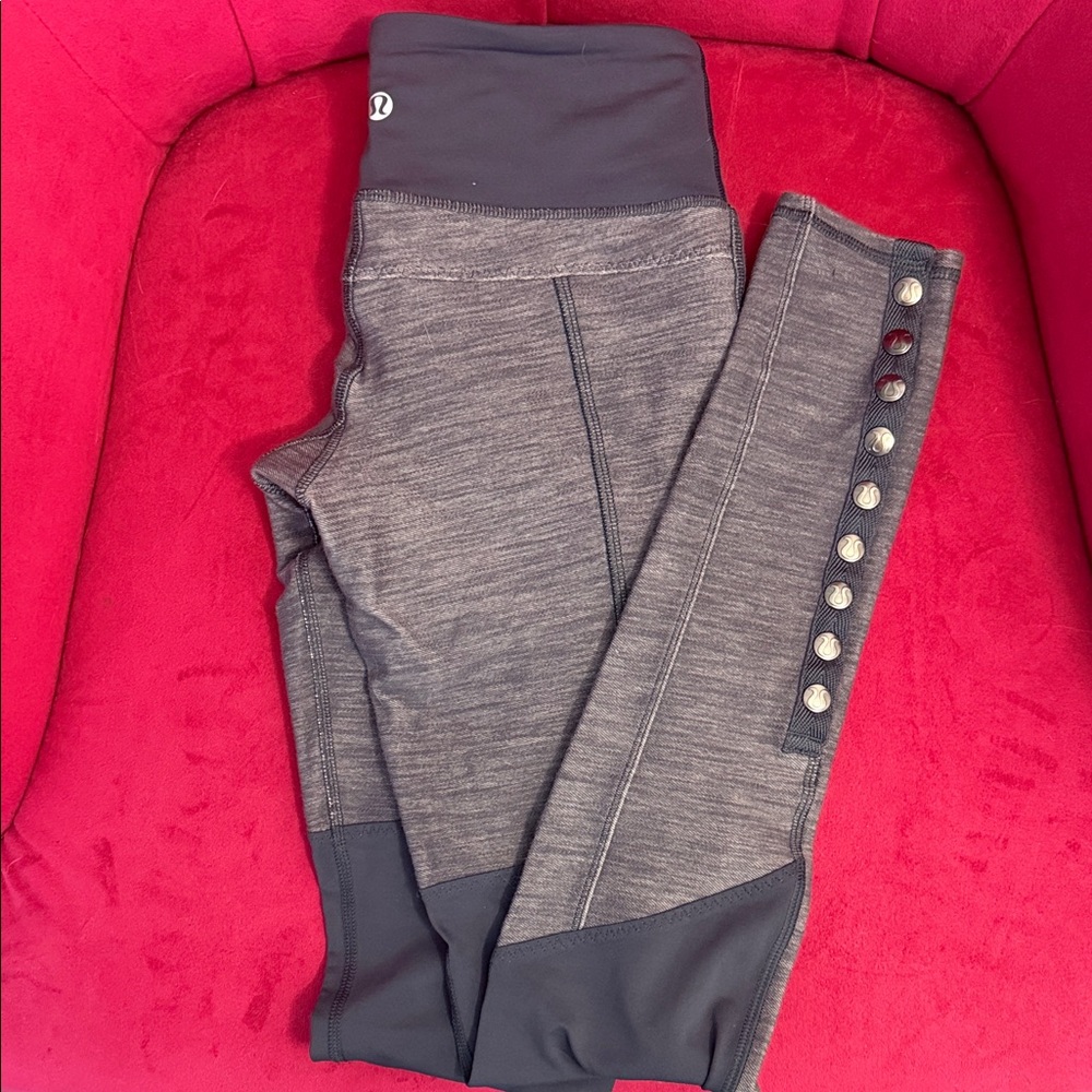 lululemon leggings Cross Town Pant / Cashew Coal Slub Denim / Coal